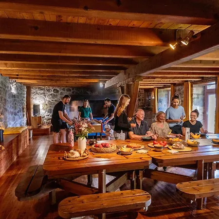 L'impradine, Grand Vue Et Nature Splendides Сasa de vacaciones Le Falgoux